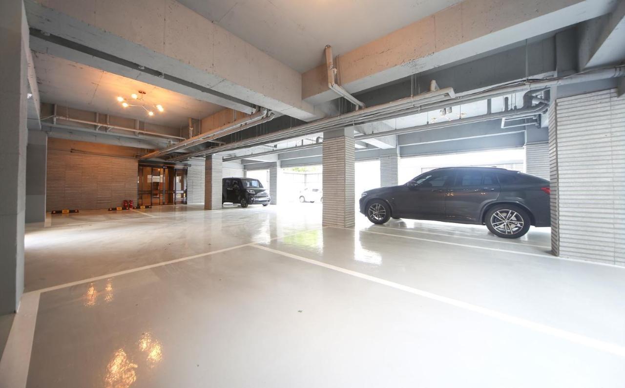 Hotel Lazy Heaven Changwon Extérieur photo
